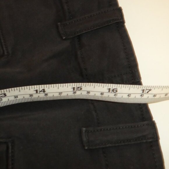 2 x GAP Mid Rise Downtown Khakis - Black - Picture 11 of 13